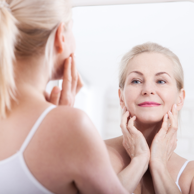 Frau_Gesicht_Spiegel_400x400